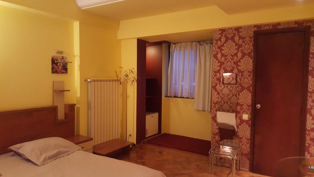 Hospitality Centrum- River Bukareszt Zewnętrze zdjęcie